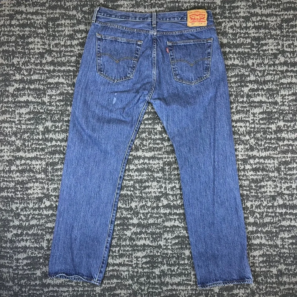 Levis 501 Original Fit Mens Jeans 36x32 Medium Wash Blue Button Fly Straight Leg